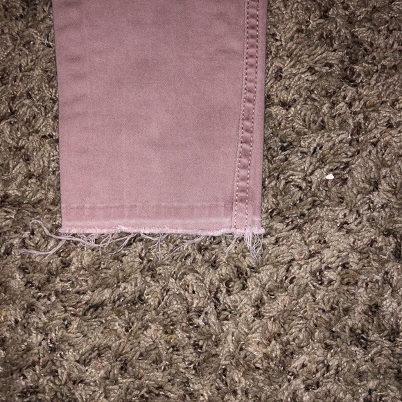 Pink Hollister Jeans with rips - Picture 3 of 5